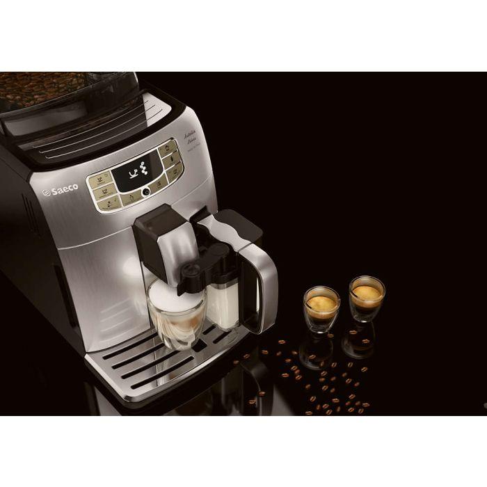 Intelia Deluxe Super-automatic espresso machine HD8759/47